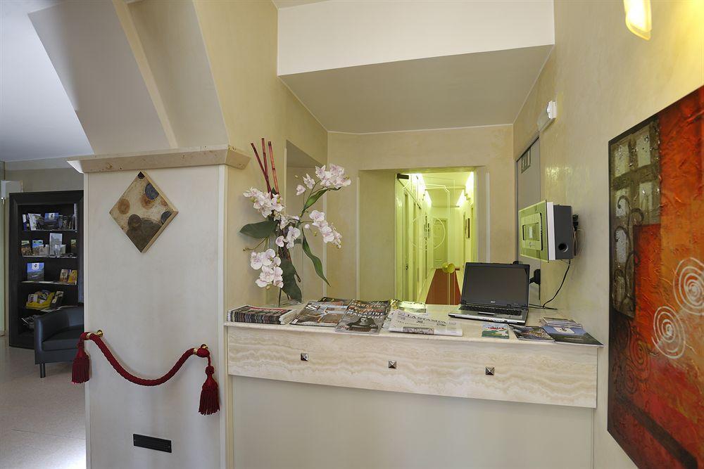 Hotel Eden Perugia Exteriör bild