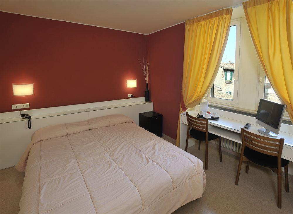 Hotel Eden Perugia Exteriör bild