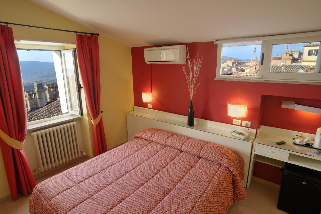 Hotel Eden Perugia Exteriör bild